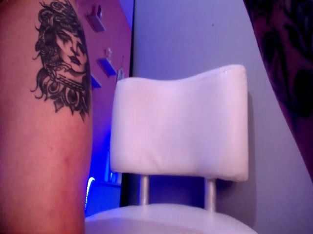 Live sex webcam photo for Anie_Rose #273245461