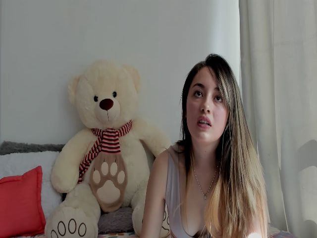 Live sex webcam photo for Anie_sweet #271721790