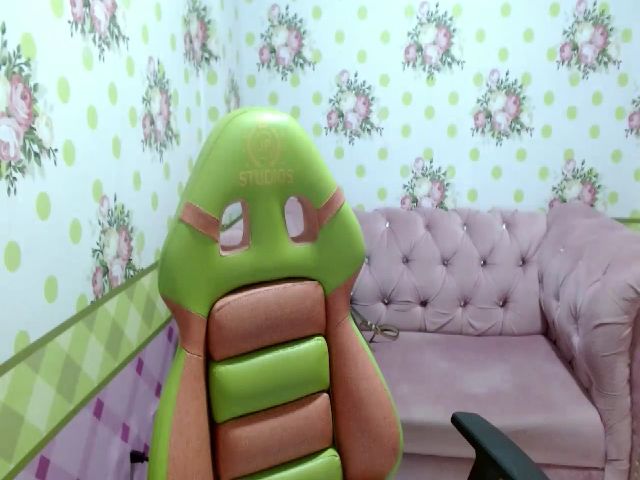 Live sex webcam photo for Aniie_pink #272990727