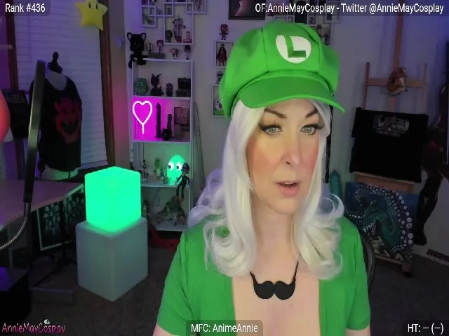 Live sex webcam photo for AnimeAnnie #274171722