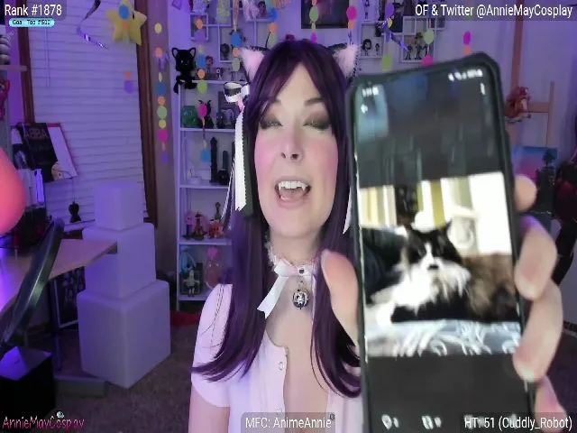 Live sex webcam photo for AnimeAnnie #274654081