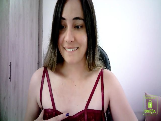 Live sex webcam photo for Anita_ruiz #272750709