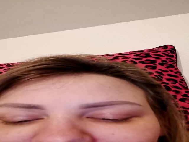 Live sex webcam photo for AnnaDiamond1 #287889250