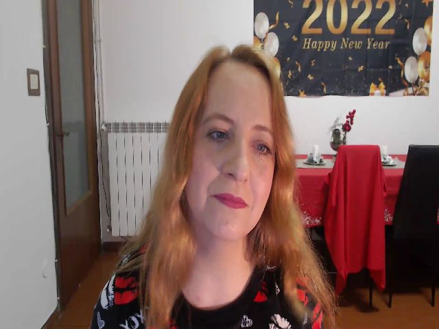 Live sex webcam photo for AnnaElla #271950940