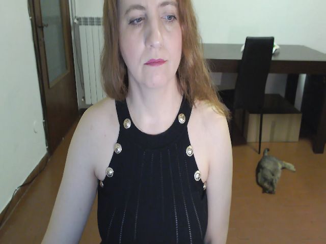 Live sex webcam photo for AnnaElla #273146255