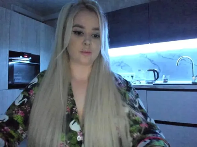 Live sex webcam photo for AnnaFoxyy #273925495