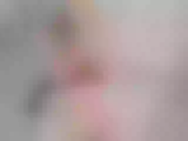 Live sex webcam photo for AnnaGlow #271781645