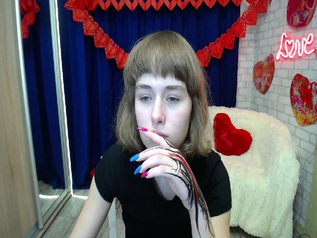 Live sex webcam photo for Anna_Ann__ #272464386