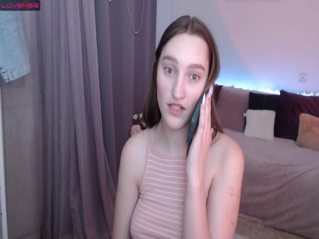 Live sex webcam photo for Anna_Banana91 #273776320