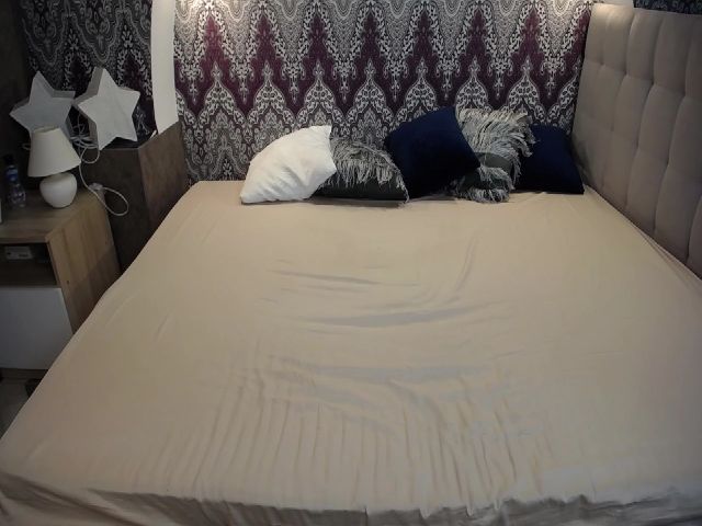 Live sex webcam photo for Anna_Bellle #274448130