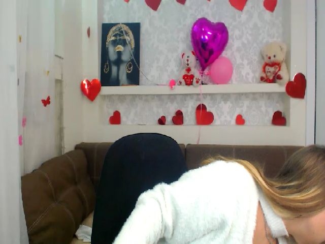 Live sex webcam photo for Anna_Lynx #272454502