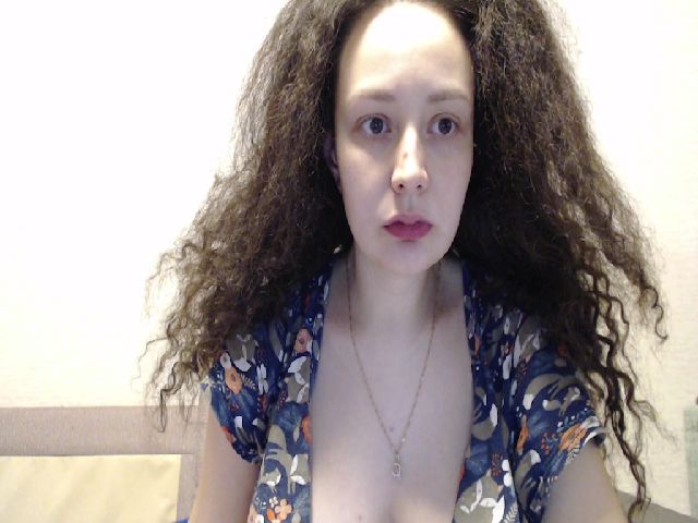 Live sex webcam photo for Annacookie007 #272764528