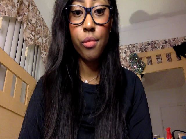 Live sex webcam photo for Annamae_Anime #273660727