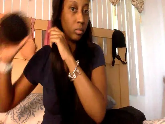 Live sex webcam photo for Annamae_Anime #274516667