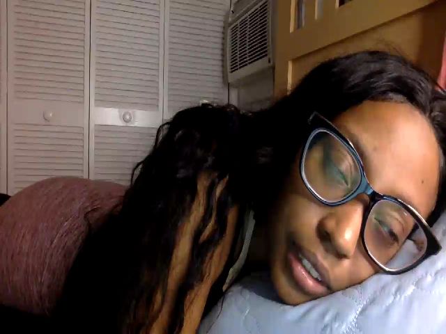 Live sex webcam photo for Annamae_Anime #274599362