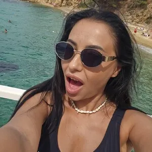 Live sex webcam photo for Anne_Jo #292758578