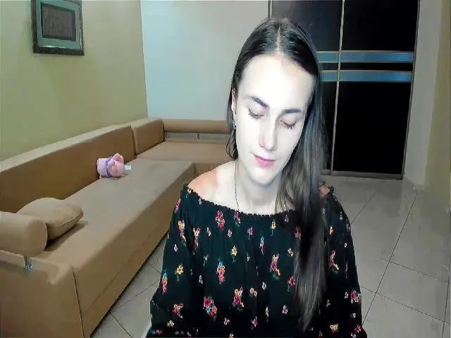 Live sex webcam photo for Anne_Nunez #274227523