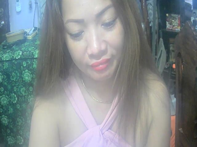 Live sex webcam photo for Annie_19 #272859918