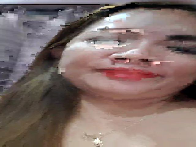 Live sex webcam photo for Annie_19 #273283562