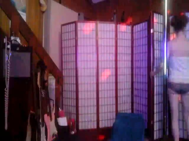 Live sex webcam photo for Annie_Body #272289665