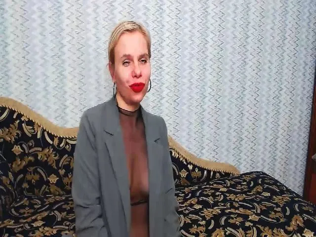 Live sex webcam photo for Annie_Roses #272025981