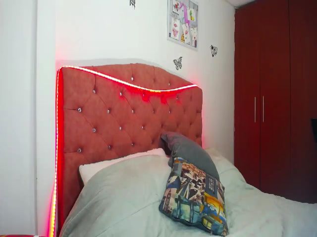 Live sex webcam photo for Annie_dalton_ #274111935