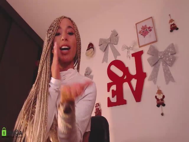 Live sex webcam photo for Annie_es #271787421