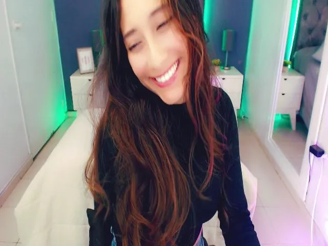 Live sex webcam photo for anniesclub #271927949