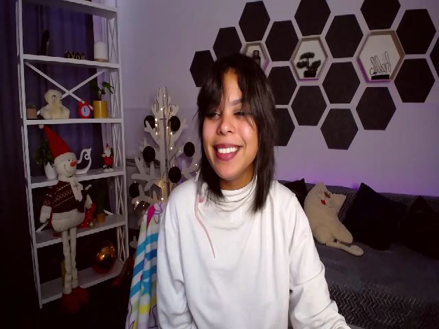 Live sex webcam photo for AnnyBrooks #271718991