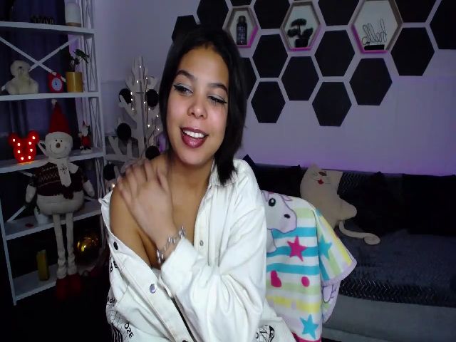 Live sex webcam photo for AnnyBrooks #271731931