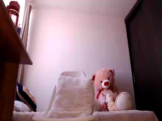 Live sex webcam photo for AnnySanz #271778961