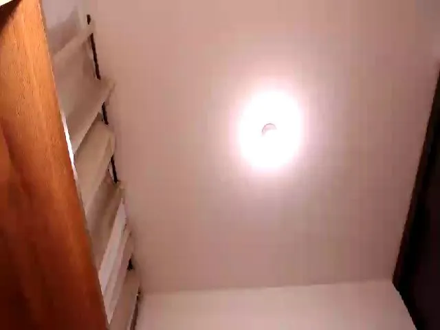 Live sex webcam photo for AnnySanz #273531608