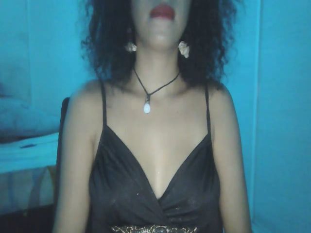 Live sex webcam photo for Annycats #274073910