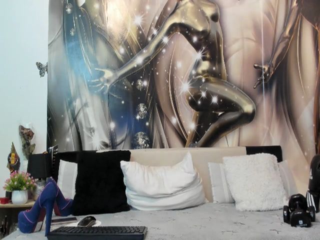 Live sex webcam photo for Annyfit #272948873