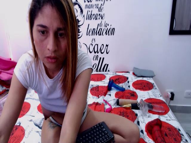 Live sex webcam photo for Any_Selene #272983535