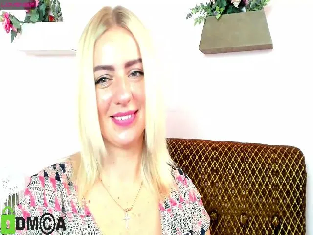 Live sex webcam photo for Aphro_dite #274522620