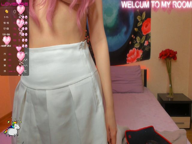 Live sex webcam photo for April_bb #272659184