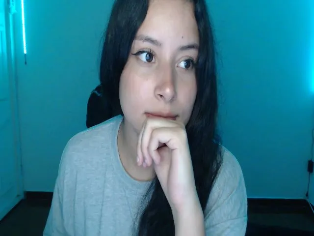 Live sex webcam photo for Aqua_emilly #272715094