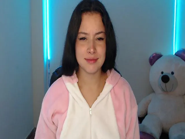 Live sex webcam photo for Aqua_emilly #272911241