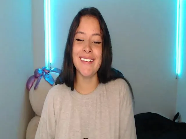 Live sex webcam photo for Aqua_emilly #272923103