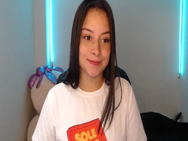 Live sex webcam photo for Aqua_emilly #272956507