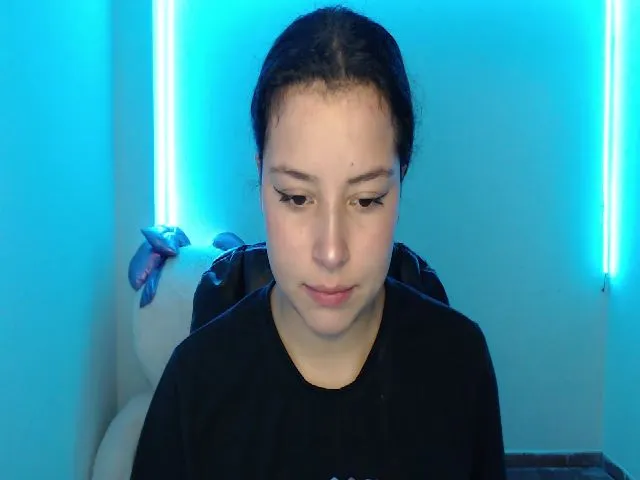Live sex webcam photo for Aqua_emilly #273275999