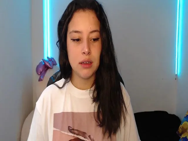 Live sex webcam photo for Aqua_emilly #273518839