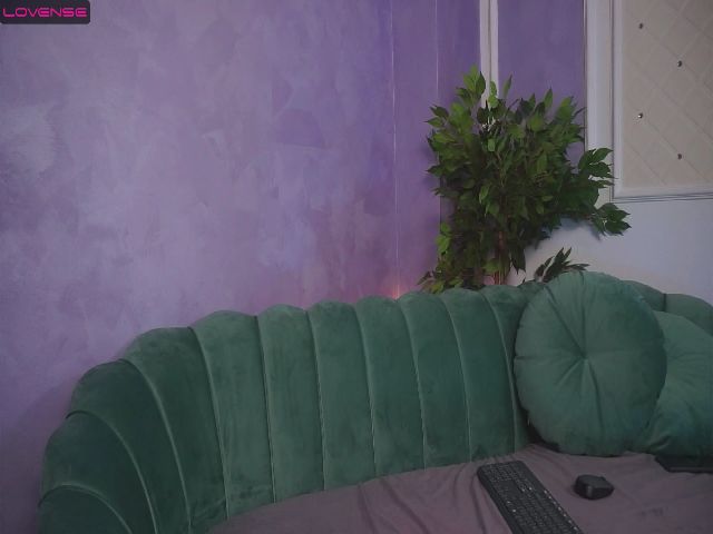 Live sex webcam photo for ArabicDesire #274033266