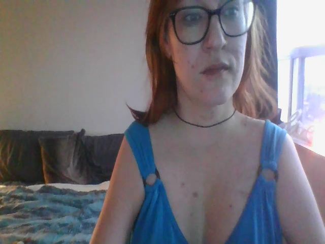 Live sex webcam photo for AriAbled #271980027