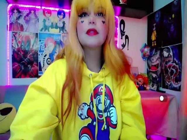 Live sex webcam photo for Aria_Yummi #271691855