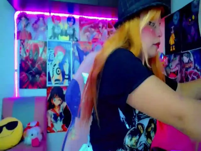 Live sex webcam photo for Aria_Yummi #271729197