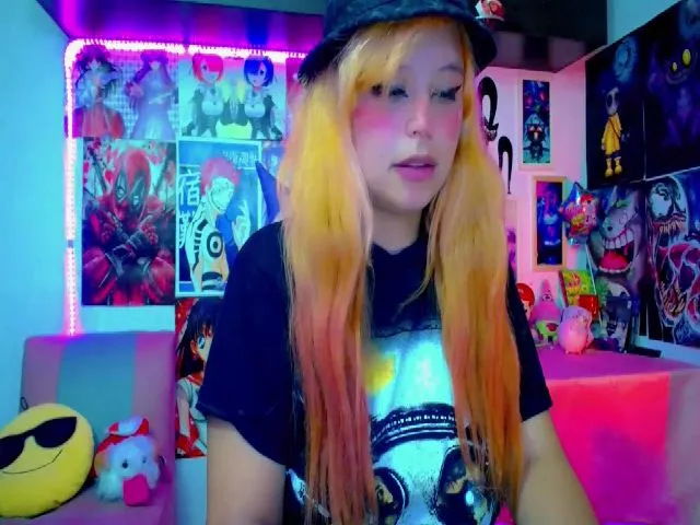 Live sex webcam photo for Aria_Yummi #271730106