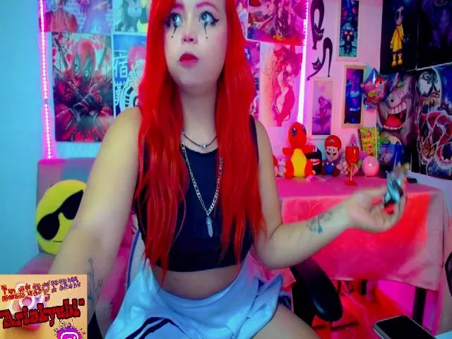 Live sex webcam photo for Aria_Yummi #271809559