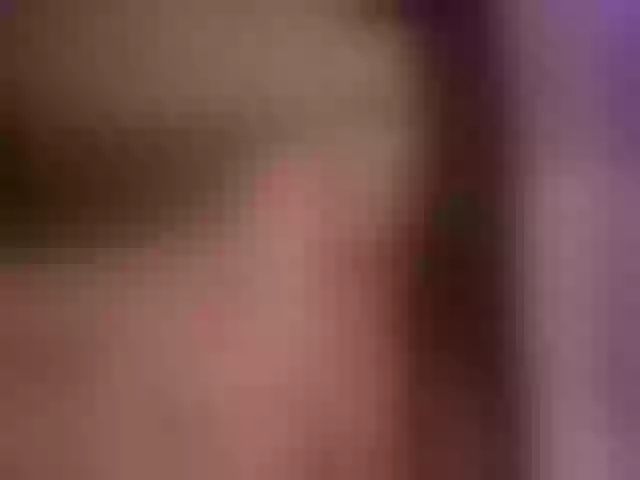 Live sex webcam photo for ArianahGrande #273677164